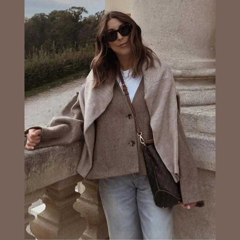 Bonjour MelbourneSweaterChloe - Stylish Oversized Blazer for Effortless Minimalist Comfort