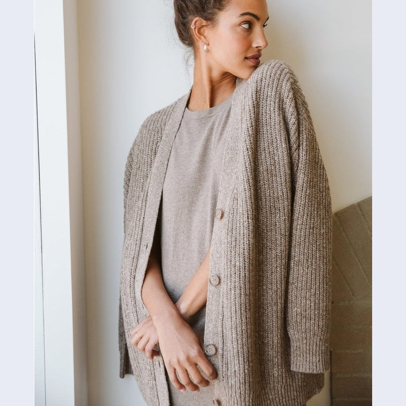 Bonjour MelbournesweatersCozy Oversized Knit Cardigan: Luxurious Soft Wool Blend for Lasting Comfort