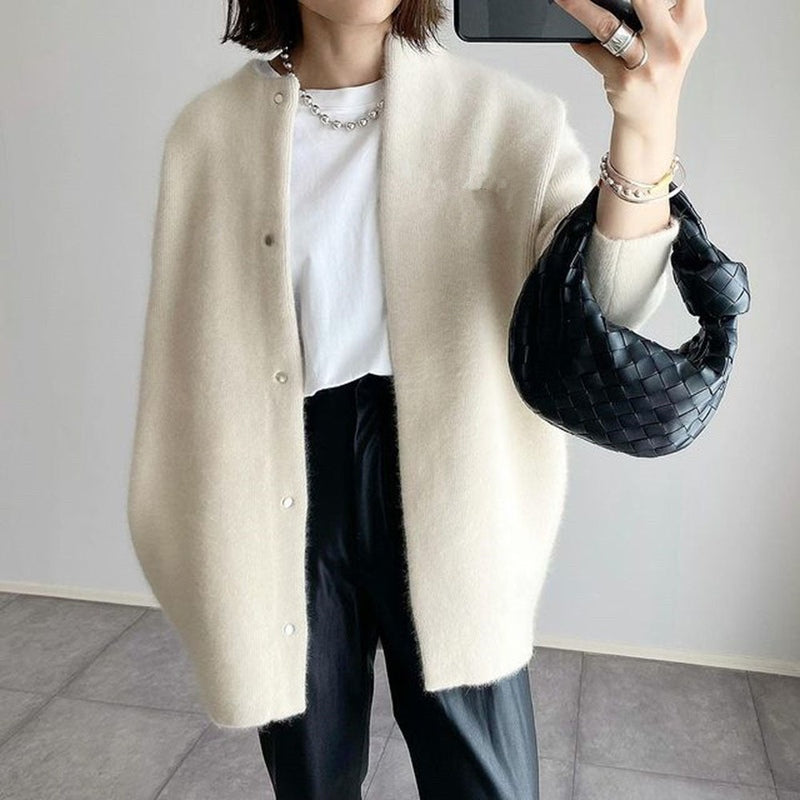 Bonjour Melbourne-Eve - Chic Cardigan for Timeless Elegance and Comfort
