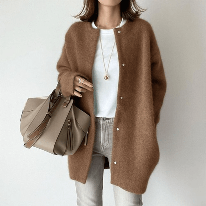Bonjour Melbourne-Eve - Chic Cardigan for Timeless Elegance and Comfort