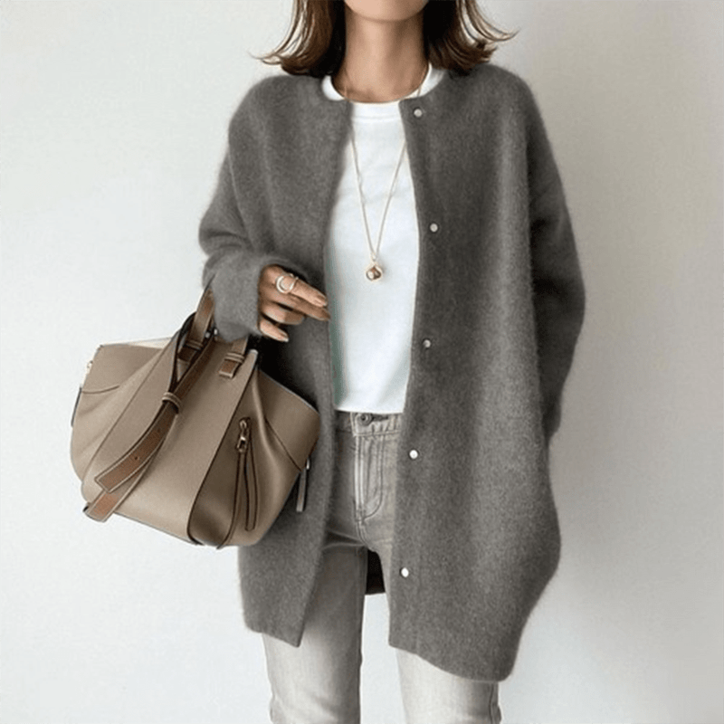 Bonjour Melbourne-Eve - Chic Cardigan for Timeless Elegance and Comfort