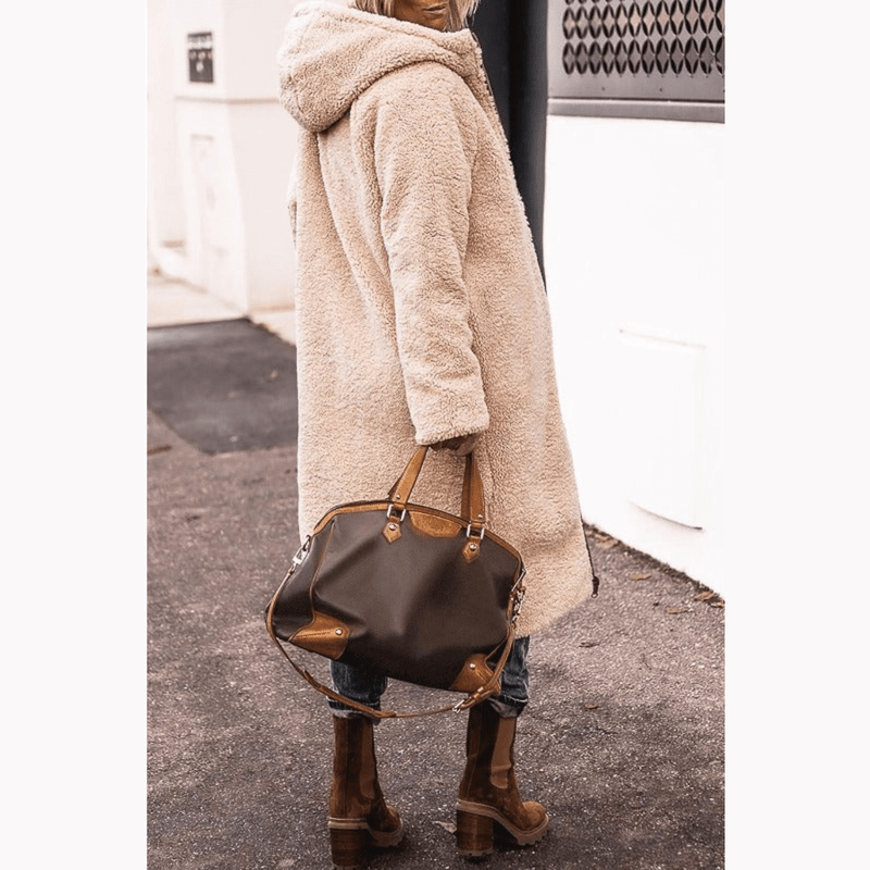 Bonjour Melbourne-Karina - Chic Reversible Cape for Versatile Fashion