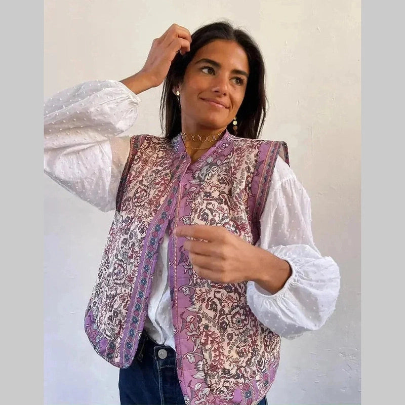 Bonjour MelbournesweatersLila - Boho Chic Lightweight Floral Print Padded Gilet for Ultimate Comfort