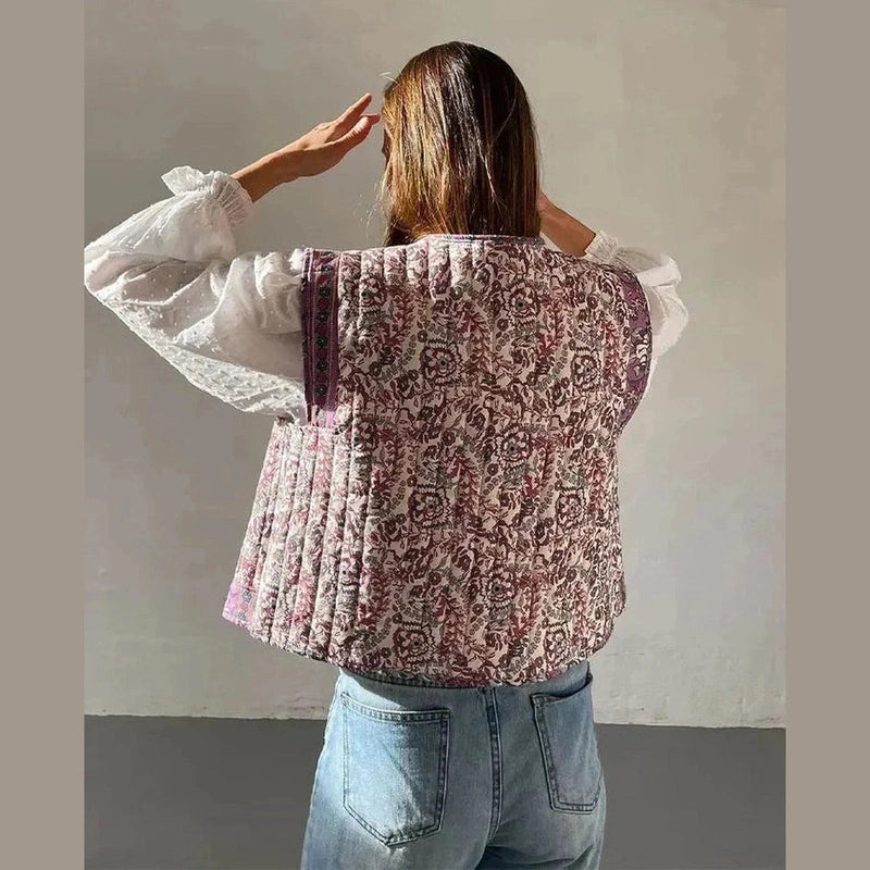 Bonjour MelbournesweatersLila - Boho Chic Lightweight Floral Print Padded Gilet for Ultimate Comfort
