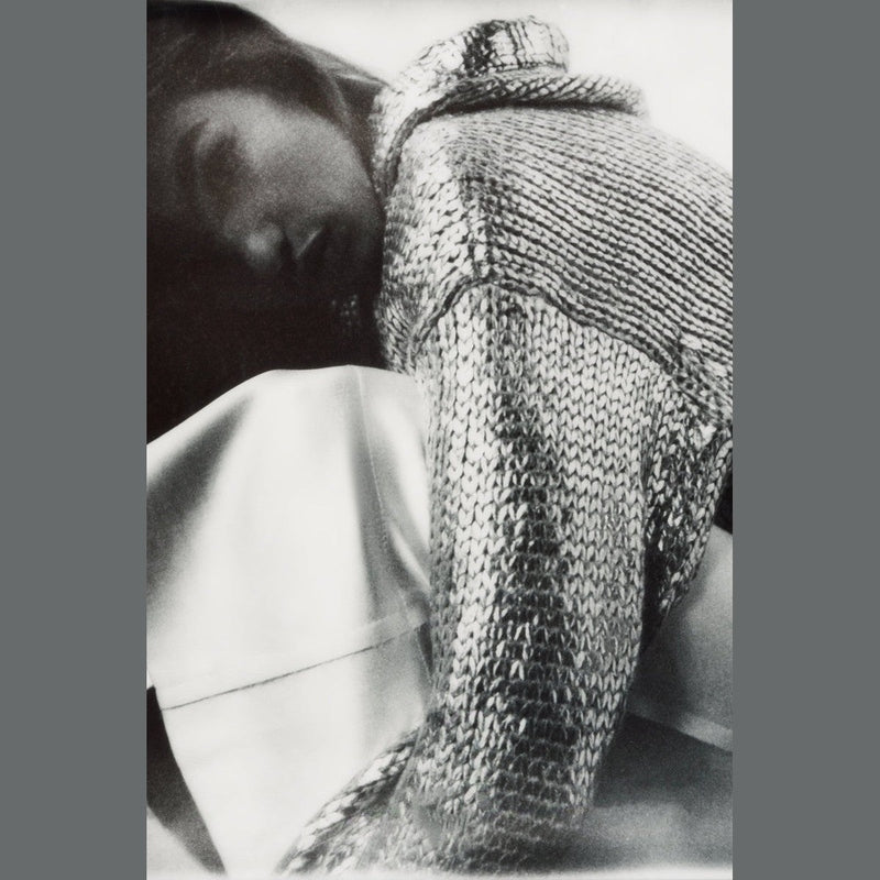 Bonjour Melbournewomen HoodieMia - Shimmering Metallic Knit Hoodie for Ultimate Style and Comfort