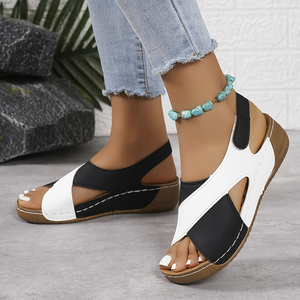 Breathable Women's Sandals for All-Day Comfort and Style 5