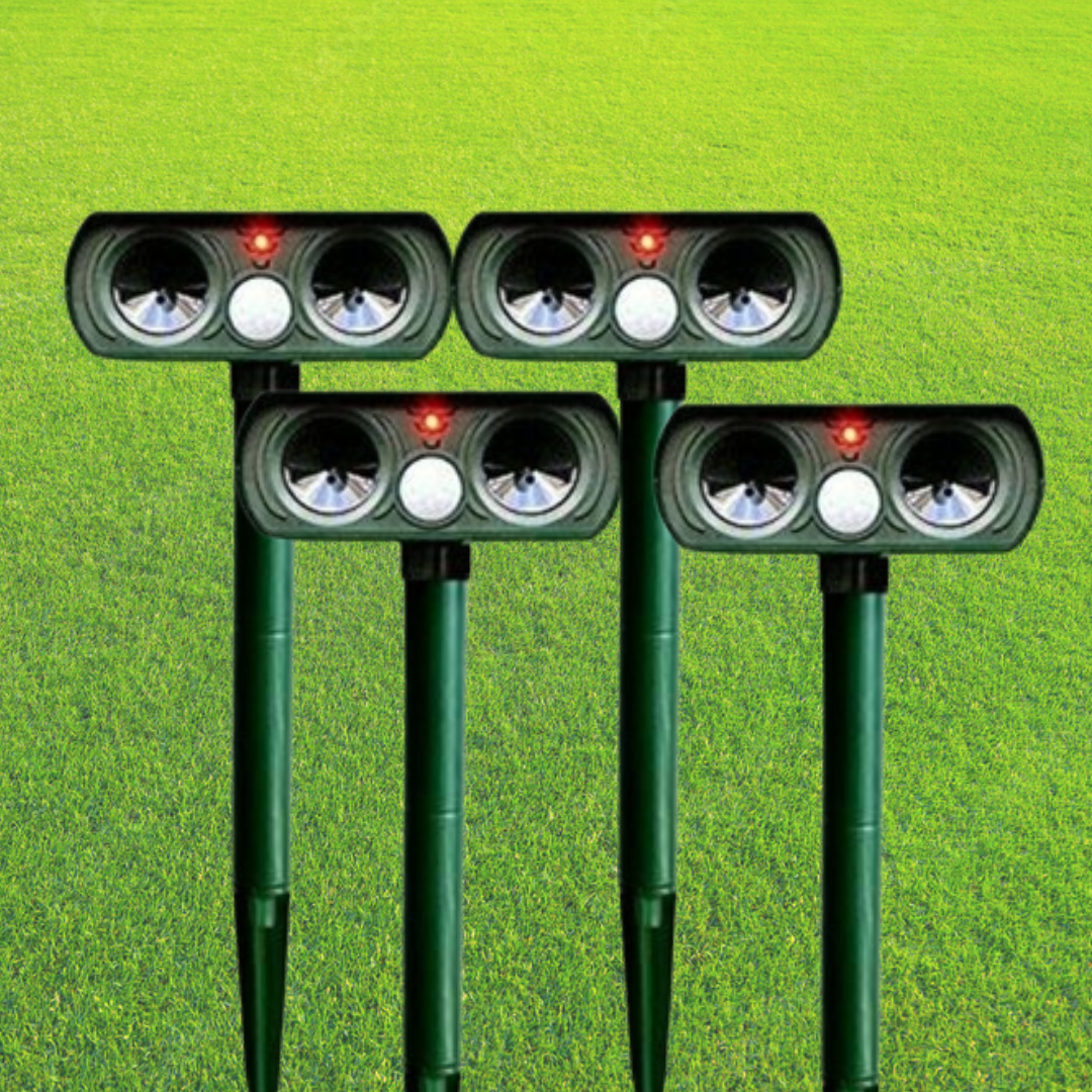 Solar-Powered Ultrasonic Animal Pest Repeller – Motion-Activated Deer and Pest Deterrent 0