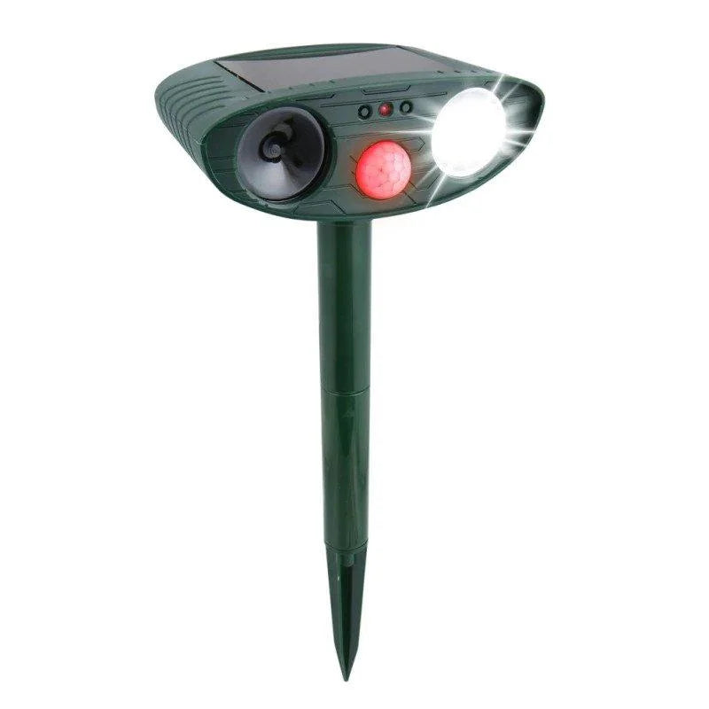 Solar-Powered Ultrasonic Deer Repeller - Pack of 4 for Effective Animal Deterrence 1