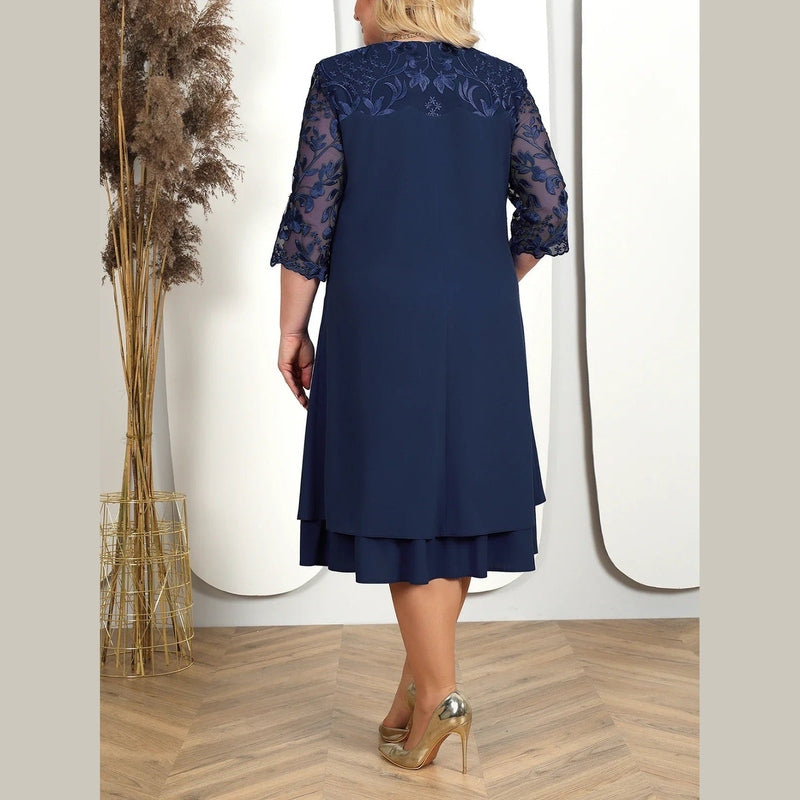 Bonjour MelbourneWomen’s DressesElegant Plus Size Embroidered Wedding Guest Dress 