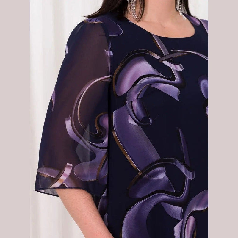 Bonjour MelbournePlus Size DressesElegant Plus Size Swirl Dress - Perfect for Summer Events 