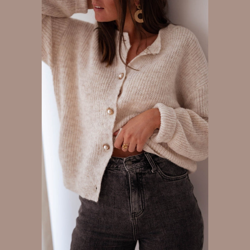 Bonjour MelbourneWomen's CardigansElegant Women's Long Black Cardigan - Versatile Layering Piece 