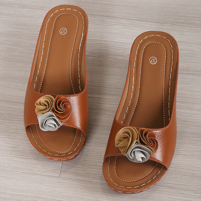Comfortable Women's Sandals with Wedge Heel for All-Day Wear 6