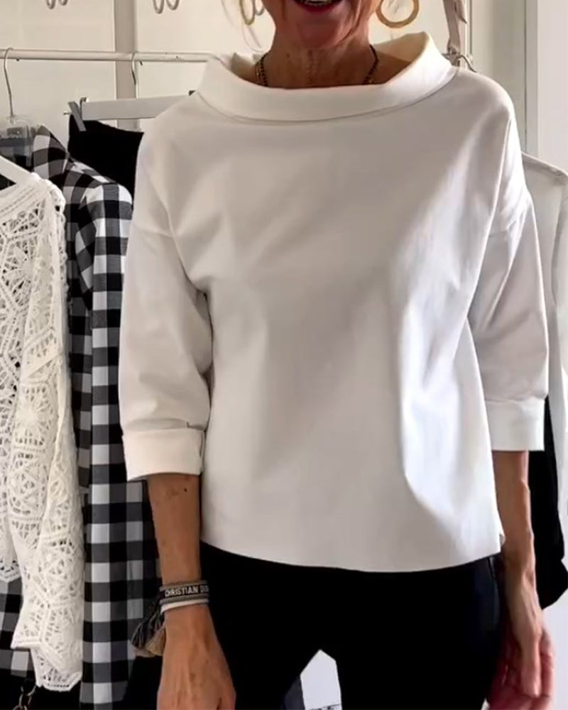 Elegant Long-Sleeved Women's Top - Versatile Blouse for All Occasions 1