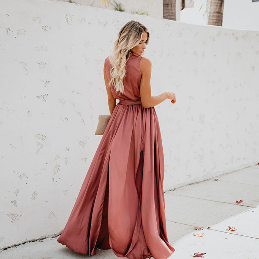Elegant Maxi Dress with Side Slot and Waist Band 1
