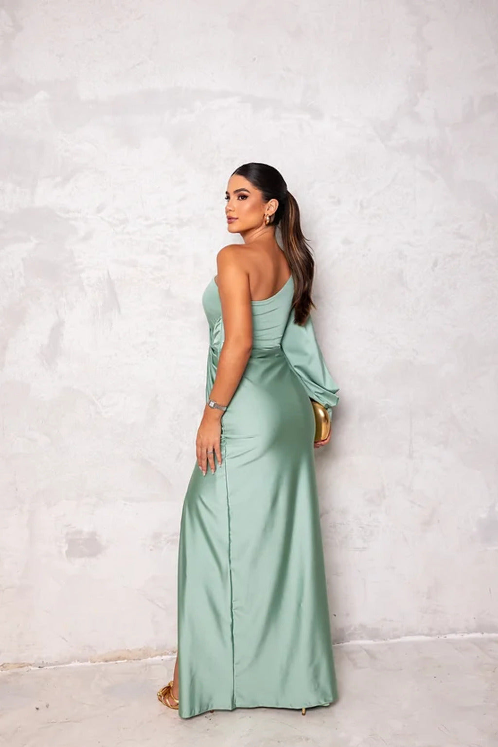 Elegant One-Shoulder Black Evening Dress for Formal Events 5