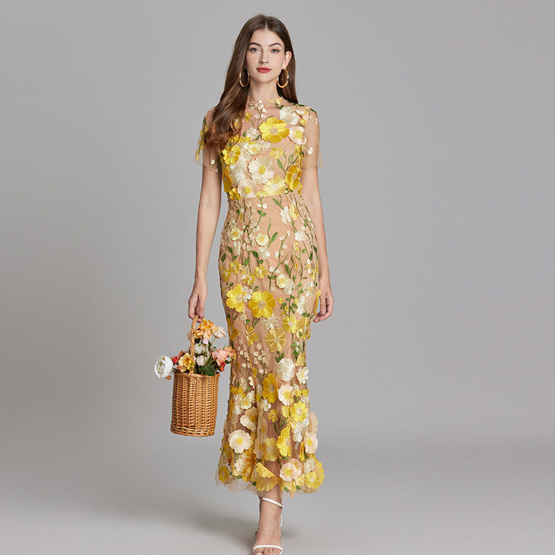 Elegant Sleeveless Embroidered Maxi Dress for Women 0